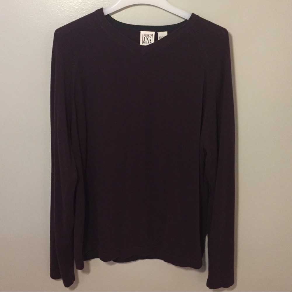 Men’s Field Gear V Neck Sweater size large